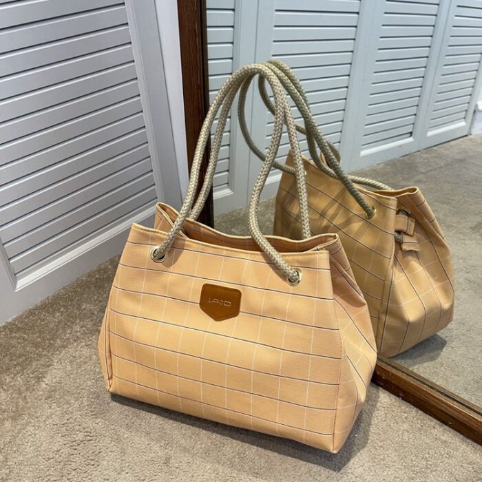 Check Pattern Large Capacity Canvas Tote Bag