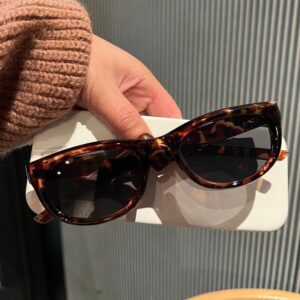 Elegant Cat Eye Sunglasses