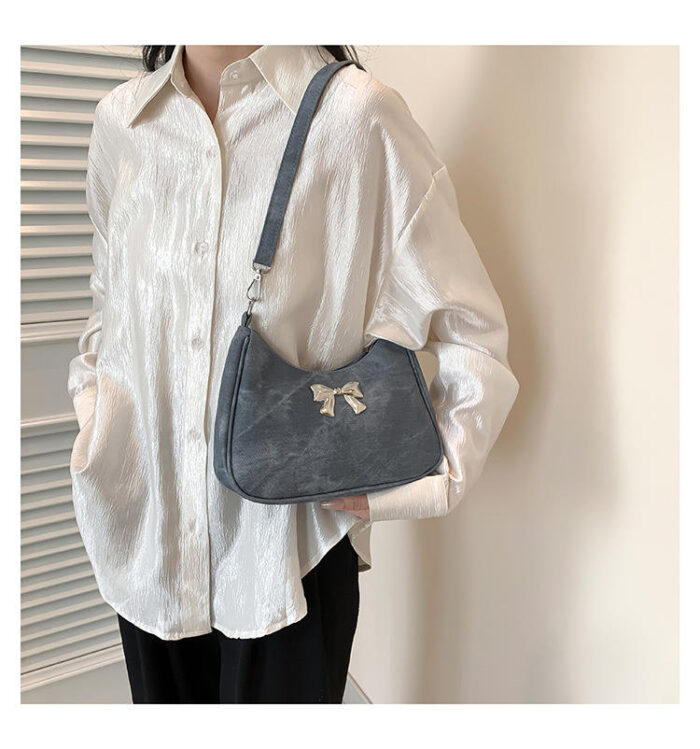 Bow Design Underarm Bag